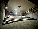Nová konstrukce hlediště v kině Vesmír v Trutnově (2022)
