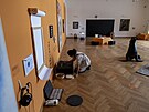 Hned temi výstavami zahájila letní sezonu Galerie výtvarného umní Ostrava....