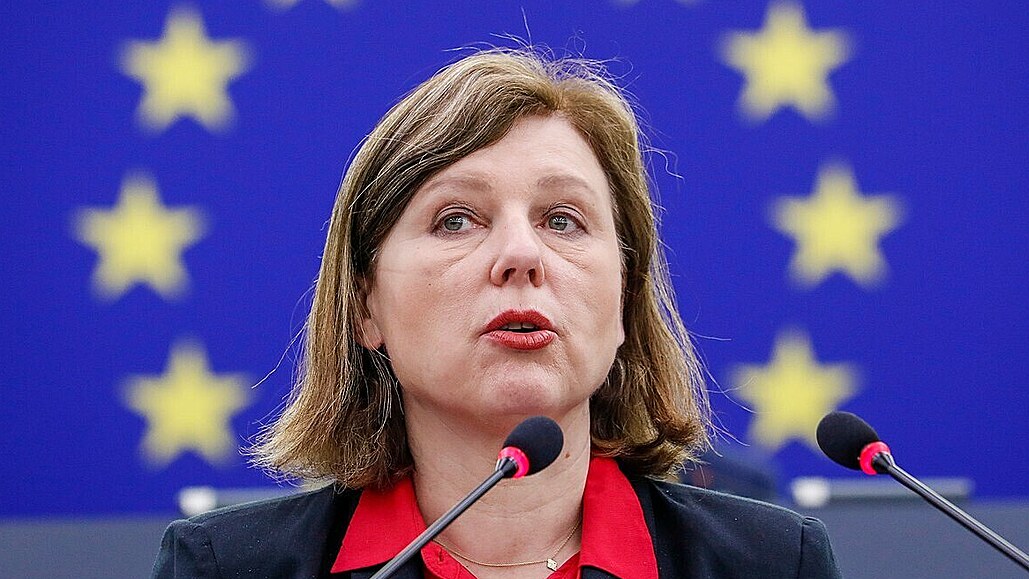 Místopředsedkyně Evropské komise Věra Jourová (8. března 2022)
