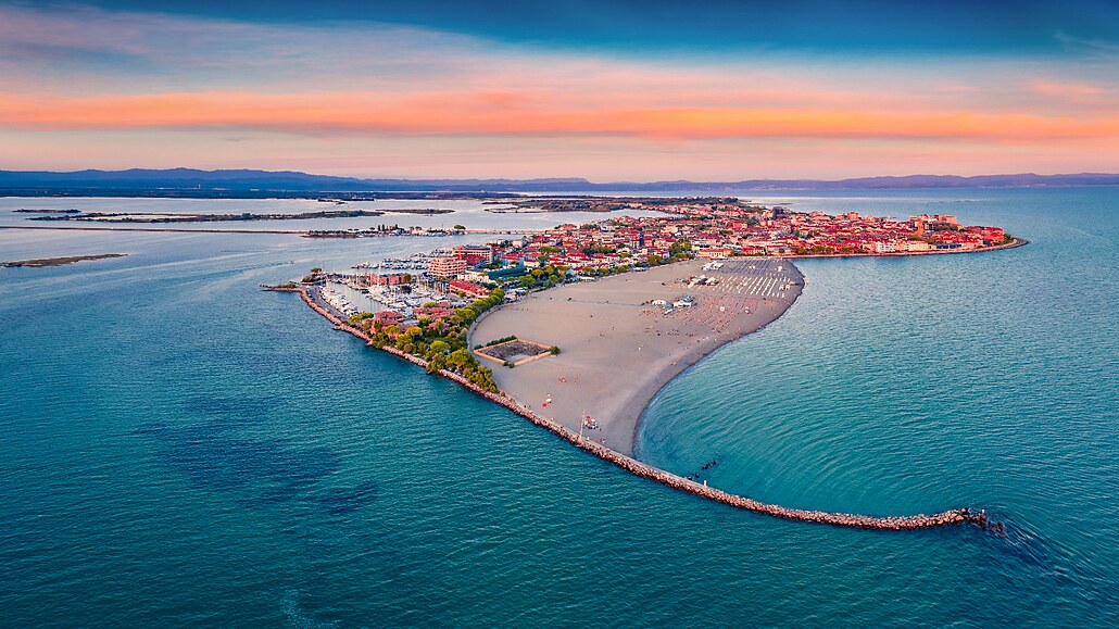 Grado je msto v severovýchodním italském regionu Furlánsko-Julské Benátsko.