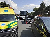 Autobus a osobní auto se srazily na čtyřproudové silnici I/35 u Mohelnice na...