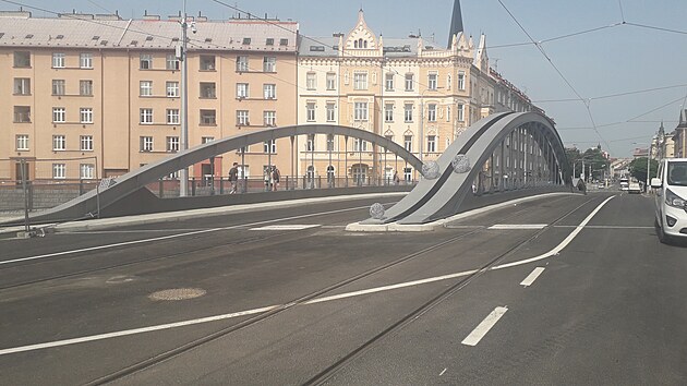 V Olomouci bude uveden do provozu most přezdívaný Rejnok.