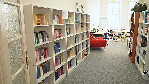 Otev�r�n� �esk� ve�ejn� knihovny pro ob�any Ukrajiny v Praze. (27. �ervna 2022)