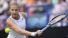 Karolína Plí�ková v utkání proti Katie Boulterové.