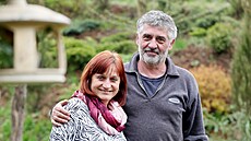 Man�elé Miloslava a Kamil Striovi postupn� vychovali t�i kluky a t�i d�v�ata v...