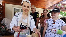 Spole�ná akce v chebské komunitní zahrad� spojená s ochutnávkou ukrajinských...