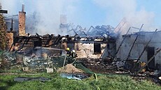 Na Svitavsku v obci Malíkov hořel rodinný dům. (26. června 2022)