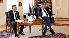 Exprezident Milo� Zeman a ministr spravedlnosti Pavel Bla�ek