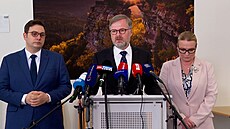 �lenové kabinetu a �éfa ODS Petra Fialy pokra�ují v rozdílných prohlá�eních k...