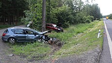 Při nehodě na kopci zvaném Šébr zemřel při nehodě dvou aut jeden z řidičů.