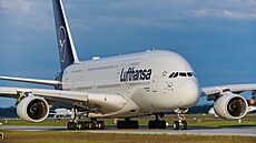 Lufthansa pítí rok vrátí do provozu Airbus A380
