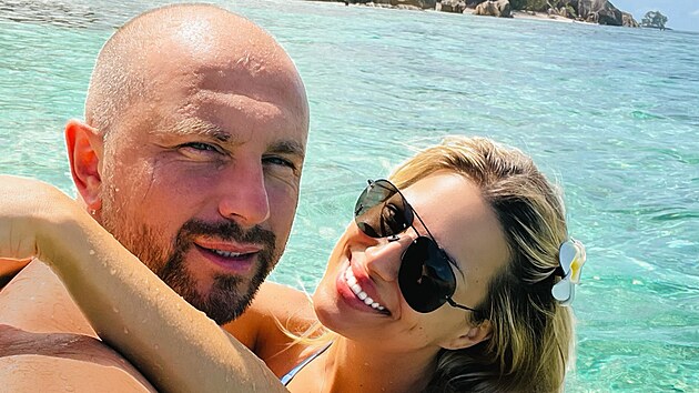 Ivan Hecko a Eva Perkausová na dovolené na Seychelách