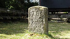 Poslední kilometrovník na eské stran hranice má hodnotu 70 (íslováno od...