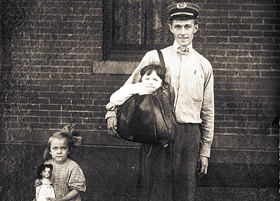 Snímky, jejich protagonisté hrají potovní doruovatele dtí, pocházejí z...