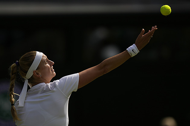Těsné prohry. Kvitová i Krejčíková vypadly ve třetím kole Wimbledonu