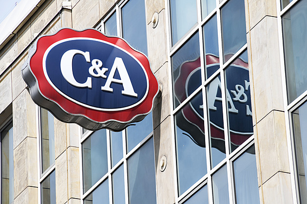 C&A redukuje své prodejny. V červenci skončí jedna z pražských poboček