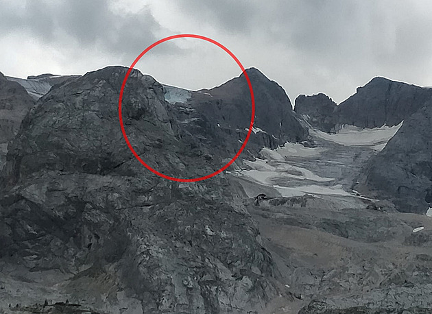 V italských Alpách se utrhl ledovec, zahynulo nejméně šest lidí