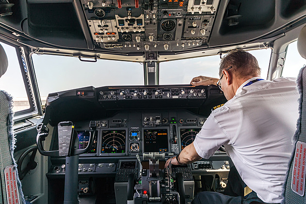American Airlines znásobí mzdy pilotů kvůli poruše v plánovacím systému
