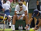 panl Rafael Nadal ve tvrtfinále Wimbledonu.