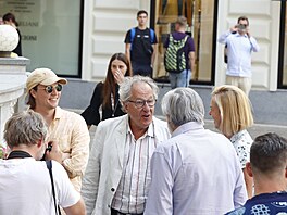 Australský oscarový herec a nejvtí hvzda festivalu Geoffrey Rush dorazil do...