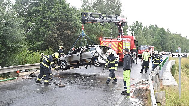 Pi tragick dopravn nehod v Habartov zemeli dva lid. (7. ervence 2022)