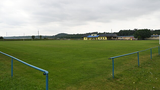 Fotbalové hřiště v Lukavci na Litoměřicku