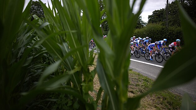 Peloton v est etap Tour de France