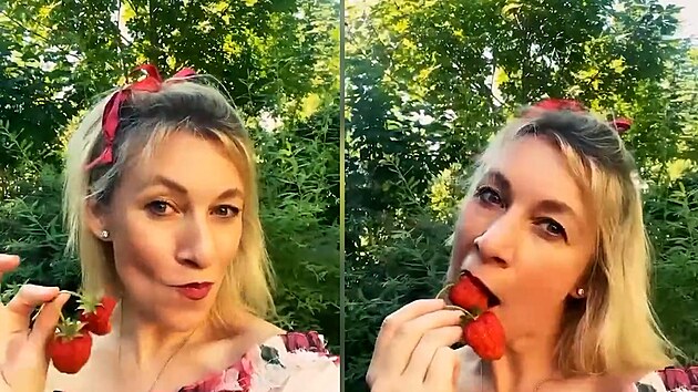 Putinova mluvčí Zacharovová v bizarním videu tři minuty pojídá jahody