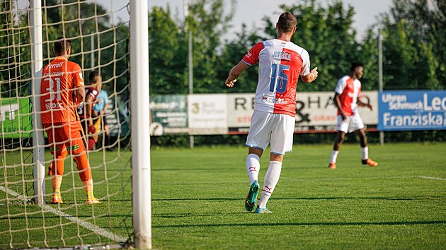 Another Jurečka´s gala secures the win against Slovácko » SK Slavia Praha