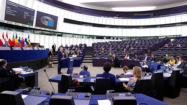 Premiér Petr Fiala na plénu Evropského parlamentu. (6. července 2022)