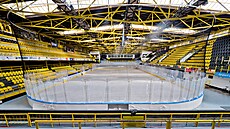 NOVÁ ÉRA. Ledová plocha na Hlinkově zimním stadionu se zúžila na rozměry NHL a...