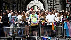 V Londýn� se v sobotu konal pochod Pride, akce na podporu �len� komunity LGBT+,...