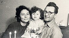 S rodi�i. �Nebyla jsem z focení odvázaná, co� mi z�stalo.�