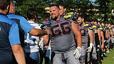 Celek amerických fotbalist Vysoina Gladiators v semifinále Snapbacks ligy doma porazil ostravské Steelers 49:6 a v Czech Bowlu se 17. ervence stetne s Prague Lions.