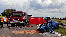 Tragická dopravní nehoda na dálnici D10 u Březiny.