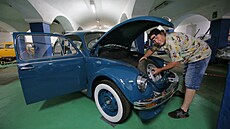 Muzeum autoveteránů značek Volkswagen a Porsche nově otevírá Jaromír Kostlivý...