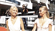 Veronika �ilková a Kordula Stropnická (Karlovy Vary, 8. �ervence 2022)