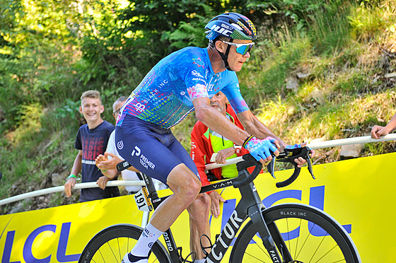 Chris Froome v prbhu sedmé etapy Tour de France.