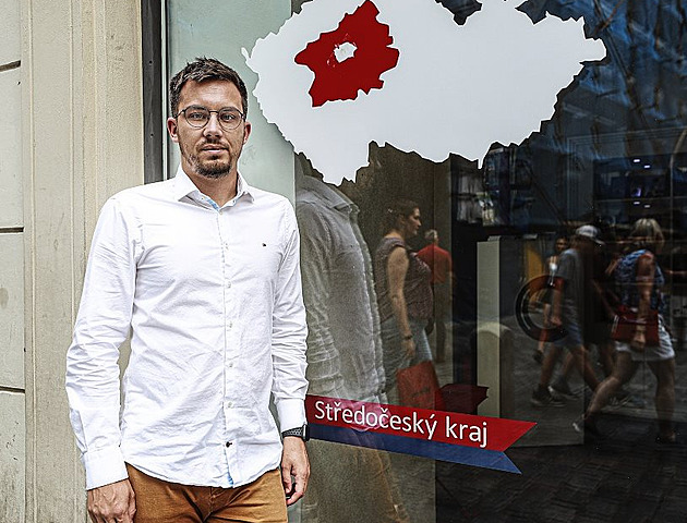 Třicetiletý Jakub Kulhánek pracuje ve Středočeské centrále cestovního ruchu od...