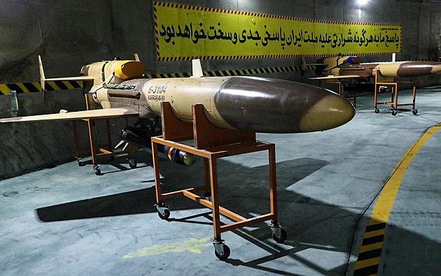Nebytový dům i přístav. Rusko zaútočilo na Ukrajinu íránskými drony
