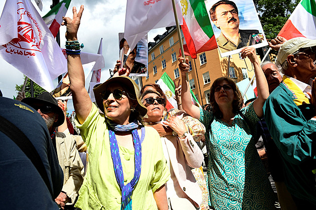 Řezník z Íránu dostal ve Stockholmu doživotí. Podílel se na mučení disidentů
