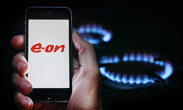 E.ON zlevní desetitisícům klientů plyn, bude o čtvrtinu pod cenovým stropem