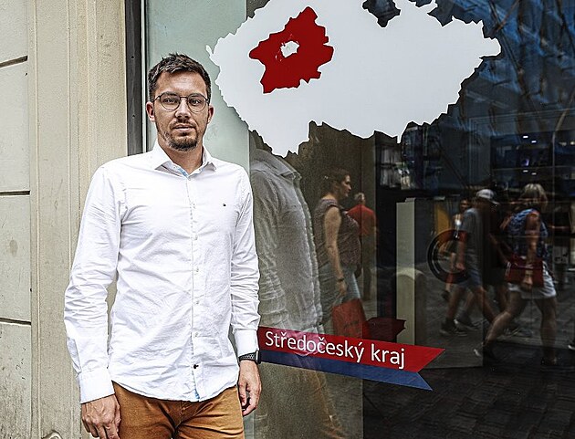 Ticetiletý Jakub Kulhánek pracuje ve Stedoeské centrále cestovního ruchu od...