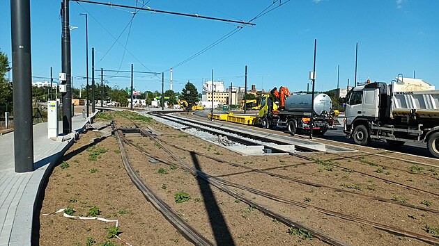 Tramvajová smyka Depo Hostiva