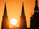 Východ slunce nad Praským hradem. (19. ervence 2022)