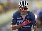 Dánský cyklista Mads Pedersen z Treku slaví vítzství ve 13. etap Tour de...