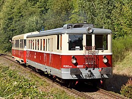 Motorá�ek �ady M262.0, kterému se p�ezdívá Kredenc, se vyráb�l v �KD Praha v...