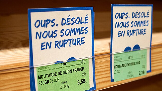 Francie: Omlouvme se doasn vpadky v zsobovn, ale hoice nen. (11. ervence 2022)