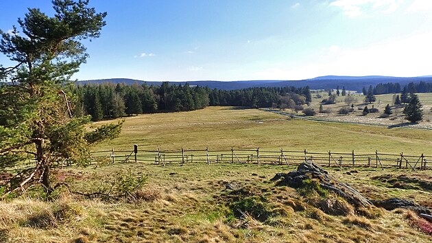 Pohled od T�� k��� k z�padu