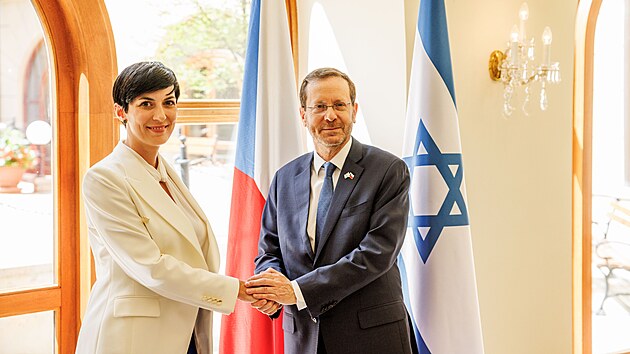 Izraelského prezidenta Jicchaka Herzoga přijala také Markéta Pekarová Adamová. (11. července 2022)